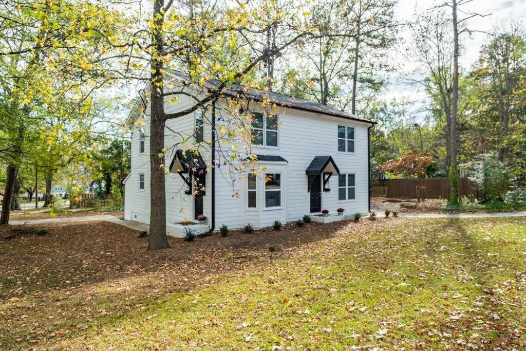 Stunning Southpark/Cotswold Home Шарлът Екстериор снимка